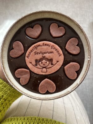 Anneciğim Seni Çok Seviyorum